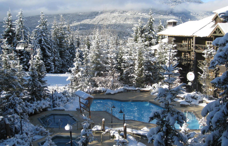 Blackcomb-Springs-Suites-by-Clique-15.jpg