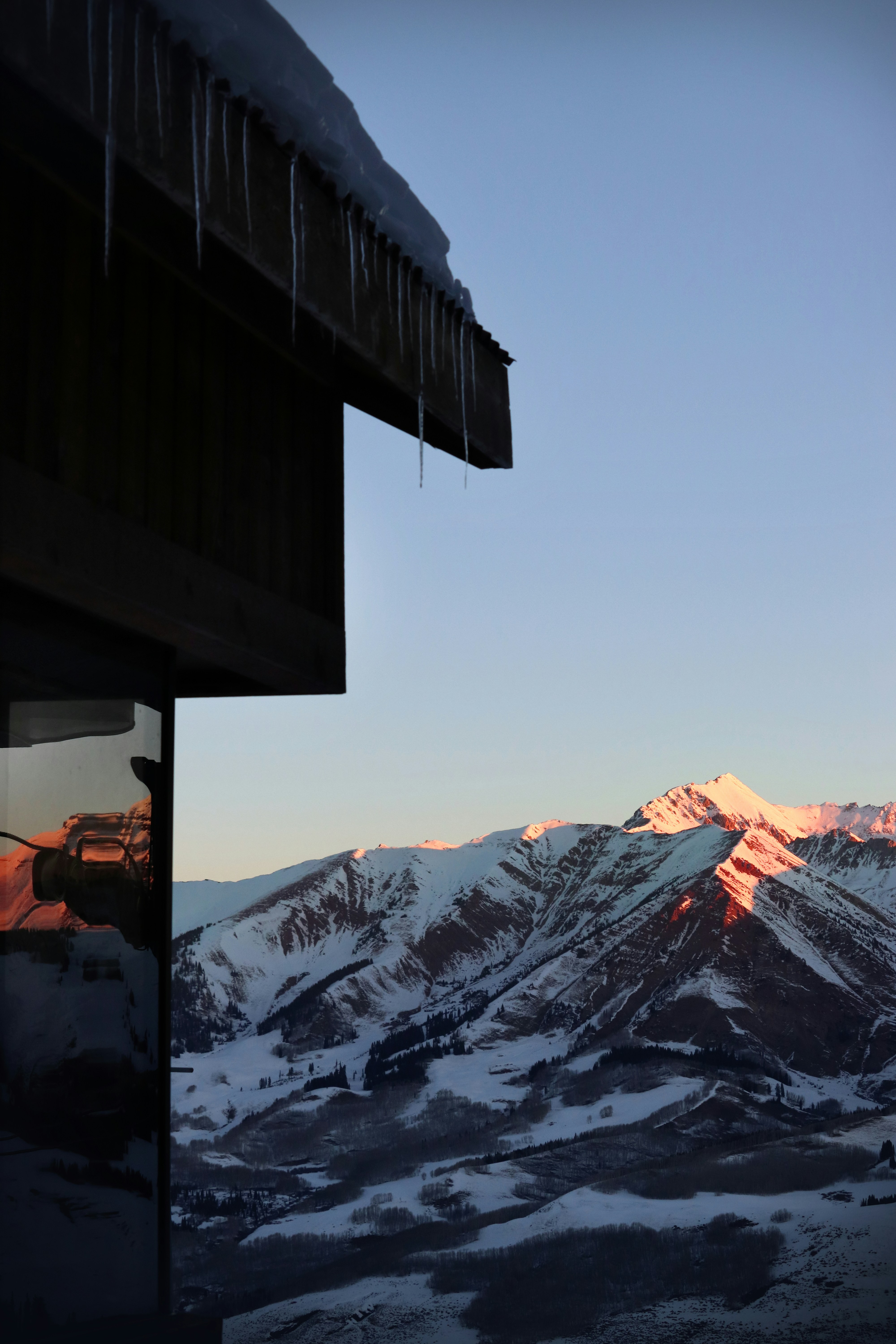 Crested Butte - Luxury ski hotel gallery image 4 showing alpine architecture, interior design, or mountain views