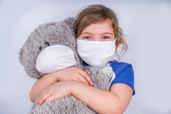 Preghiera con la mascherina