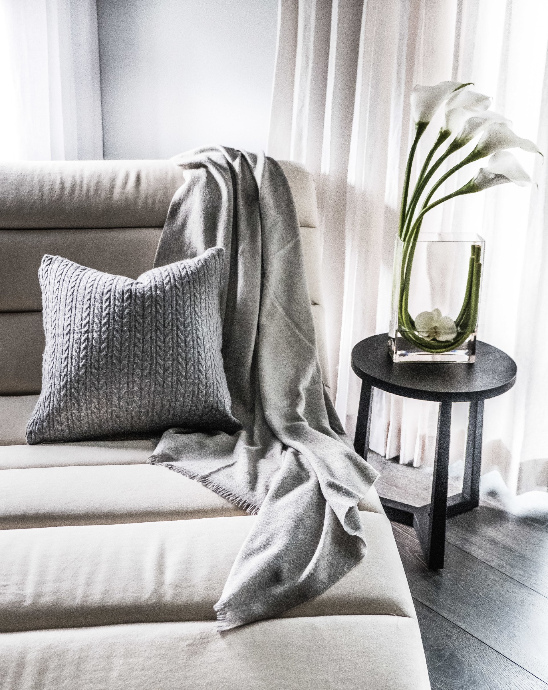 This custom e-commerce website showcases the brand's premium lifestyle products in a beautiful way.