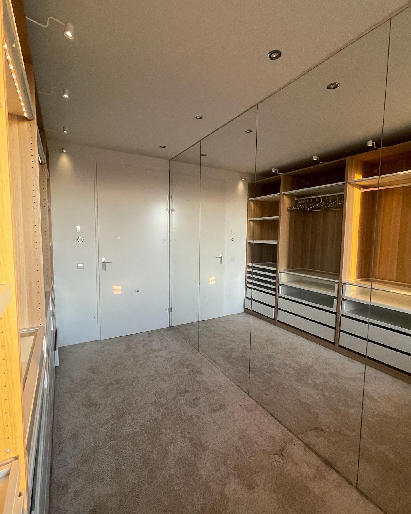 img of https://v5.airtableusercontent.com/v3/u/51/51/1774440000000/FR6krWj2WkVFn4-HmuJQ-Q/xR8R-vOdNdjzU_4Ef3P-9EzzAX8Zw2hHpCIHPg2-sn7eVvmVsSK1Ct7kbkS6wYnL-hOwMlD31amIQFDKJITN3TutSzvvVMDx8Ja2MWcKiPWVOPObsu-V065BCBYAXvkfbbl8H3oqFjh20ElAMSe-0A/R5x5DcNkDSuv_4D5C2gxS5dw24YEeAaUUNNZZYUocOU