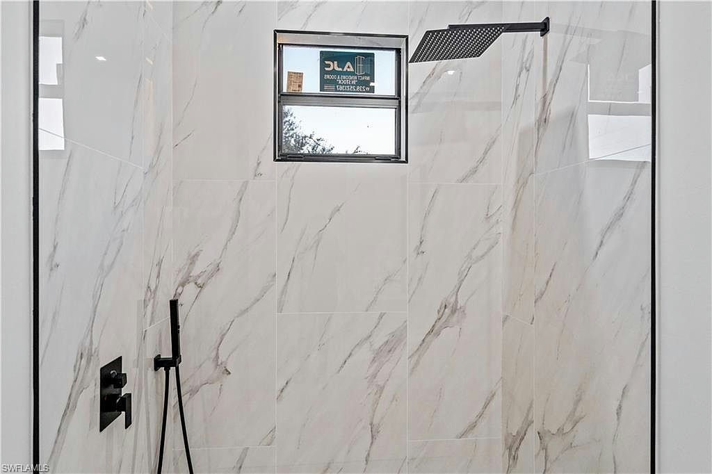 907 Sunniland BLVD - Photo 16