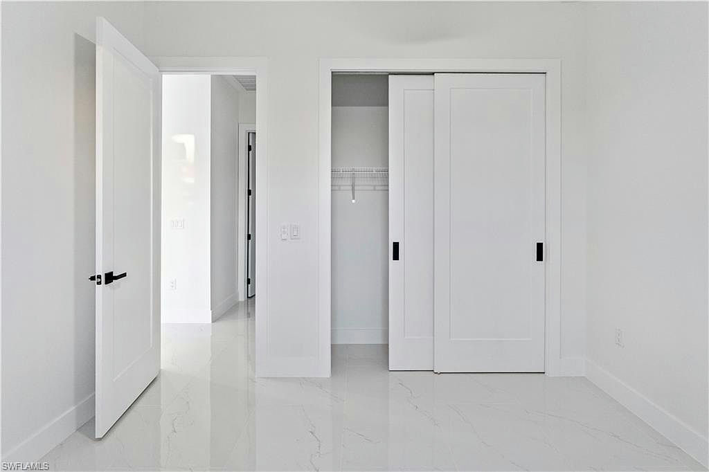 907 Sunniland BLVD - Photo 18