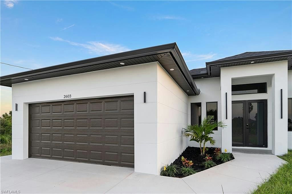 2714 24th ST W - Photo 4