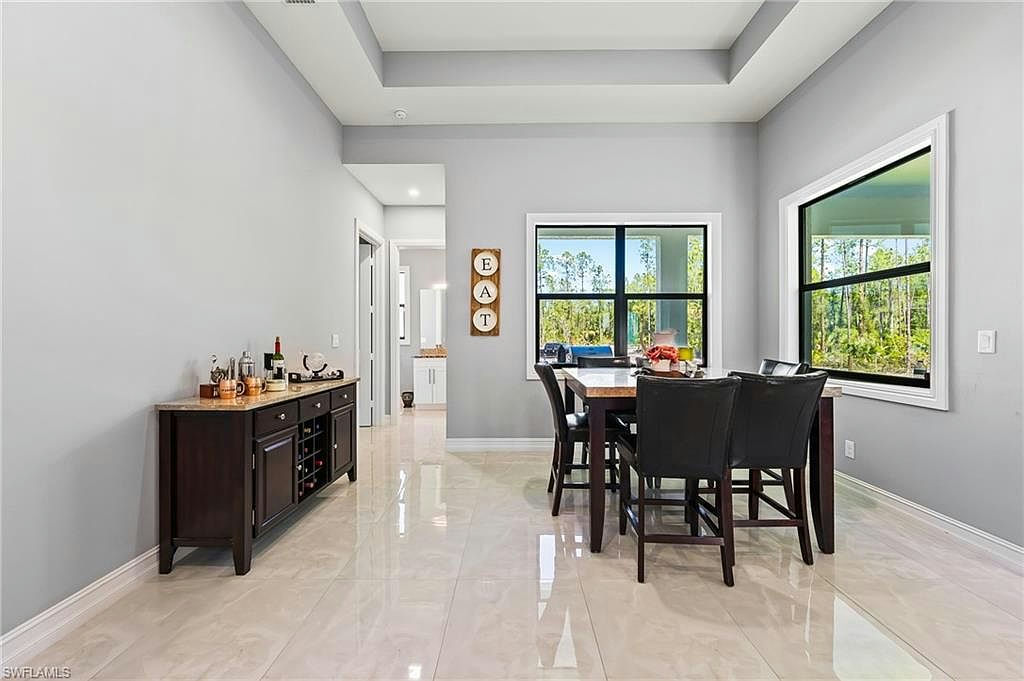 4063 8th AVE NE - Photo 24