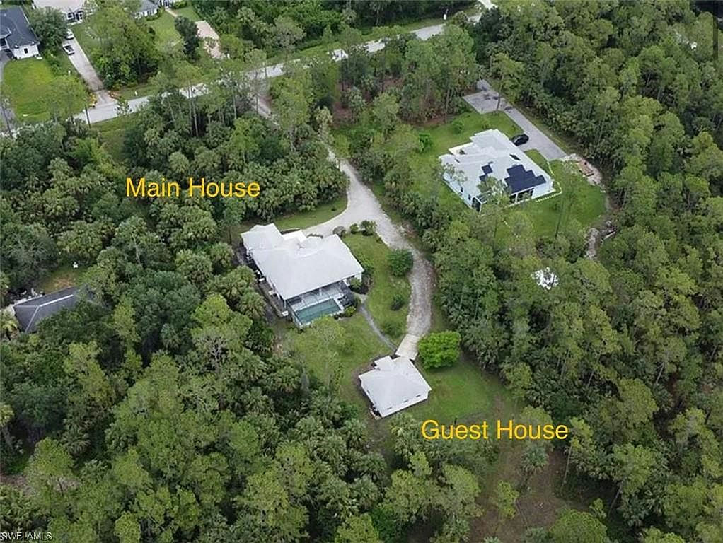 4730 16th AVE SE - Photo 1