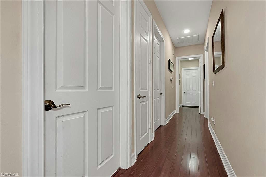 1640 GOLDEN GATE BLVD W - Photo 33