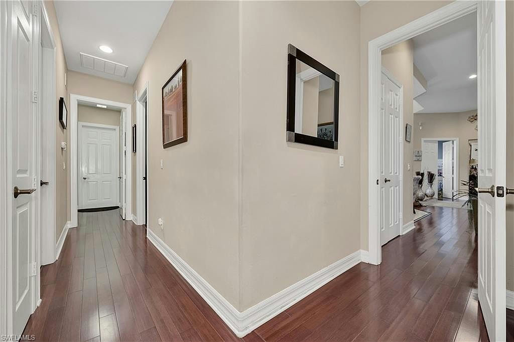 1640 GOLDEN GATE BLVD W - Photo 29