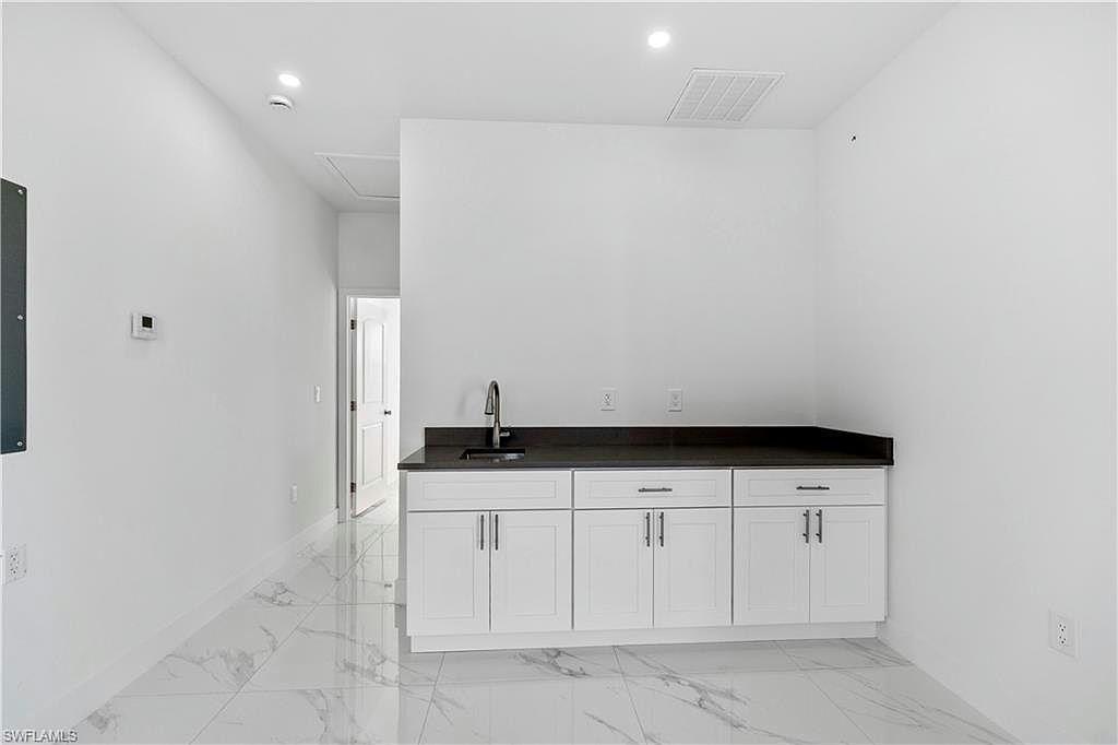 930 Hepburn AVE - Photo 25