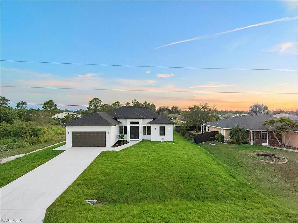 2714 24th ST W - Photo 6