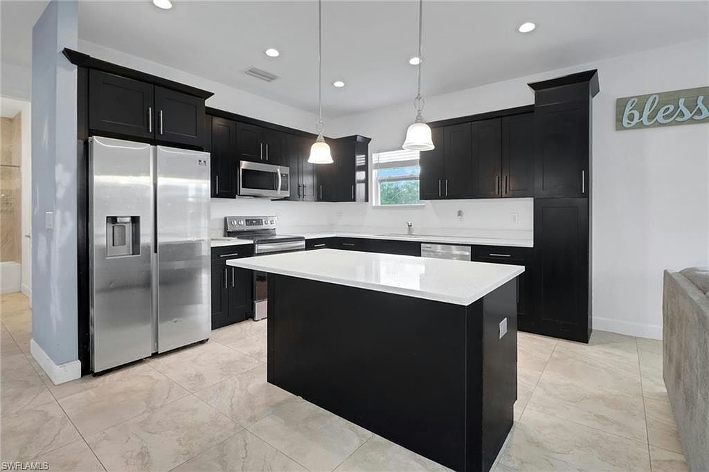 4240 62nd AVE NE - Photo 9