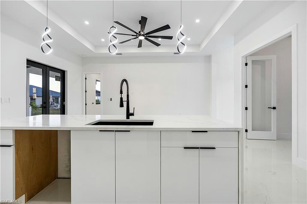 907 Sunniland BLVD - Photo 36