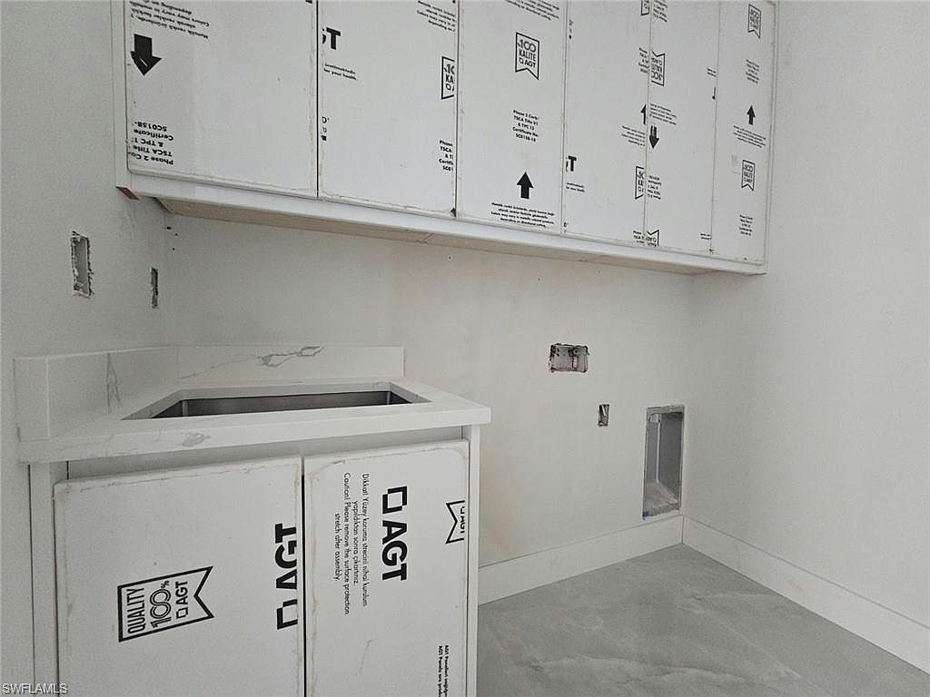 31 NW 19th TER - Photo 24