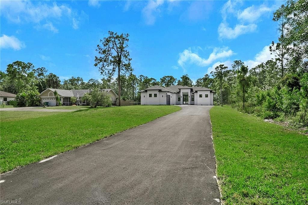 3780 6th AVE SE - Photo 3