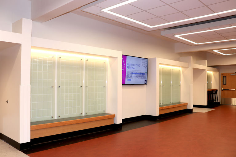 HENN - Foyer - Image Gallery 1