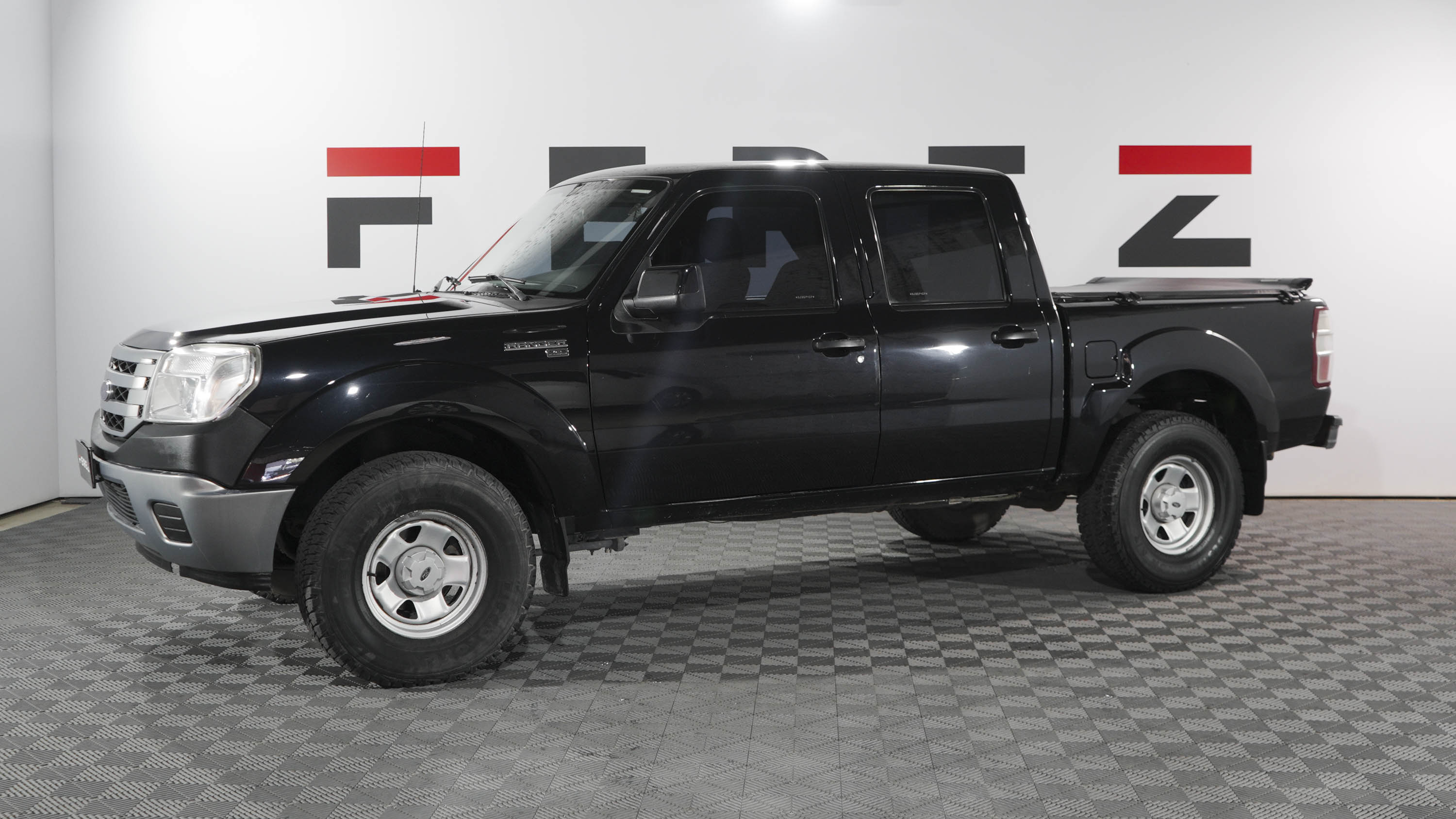 ford RANGER 3.0 XLS 4X2 CD