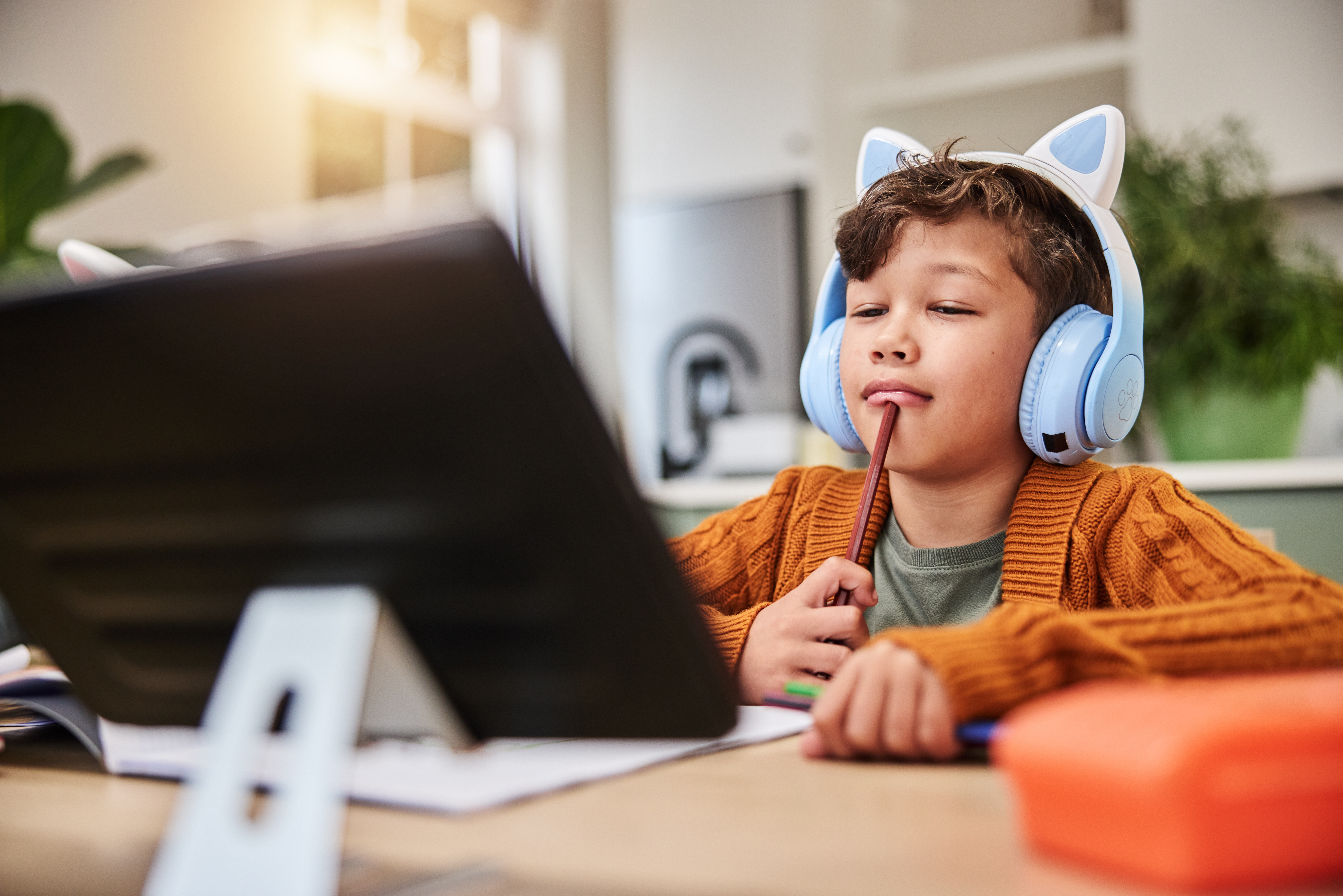 Sound Safety in Kids: Safe Listening Tips for Parents