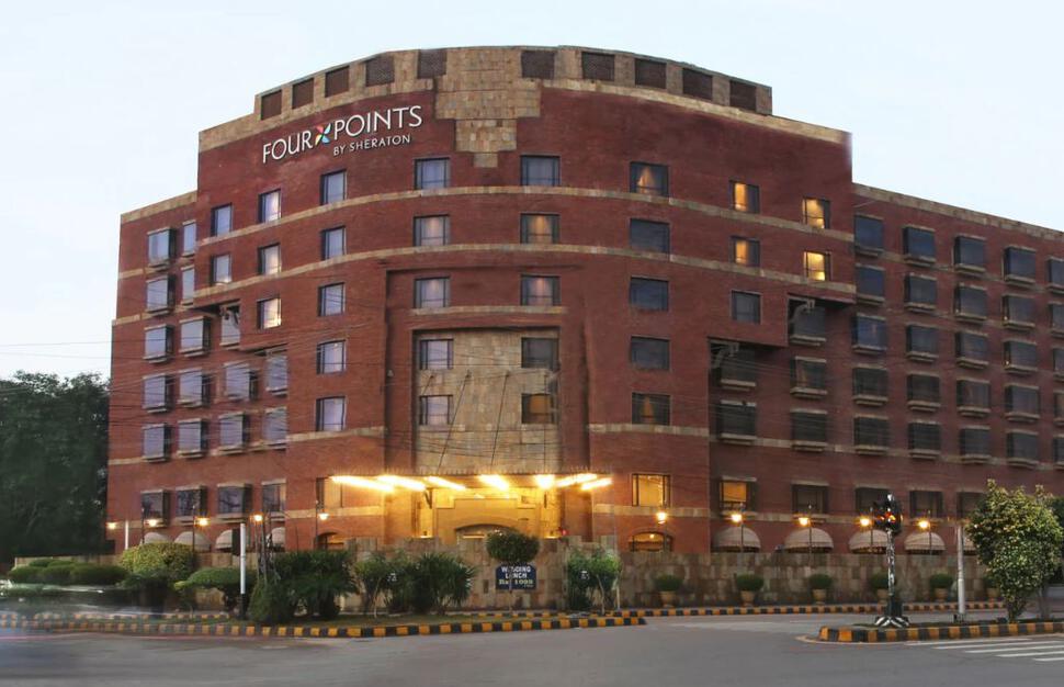 4-Points-by-Sheraton-Lahore-1.jpg
