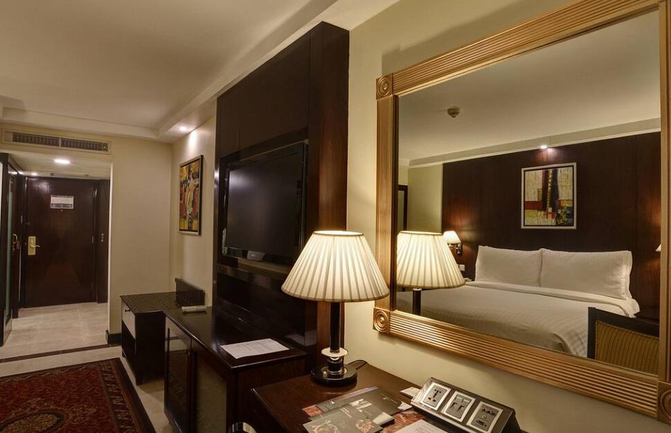 Islamabad-Marriott-Hotel-3.jpg