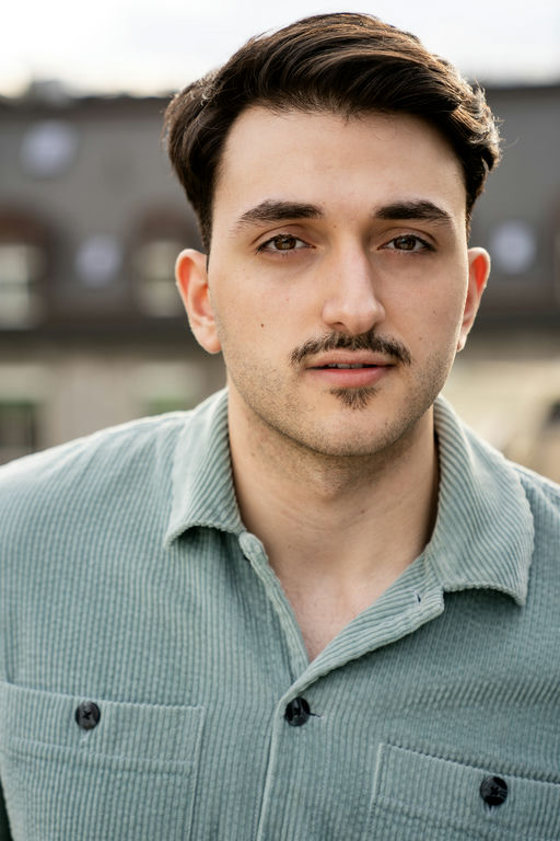 Aran Shiri gallery photo