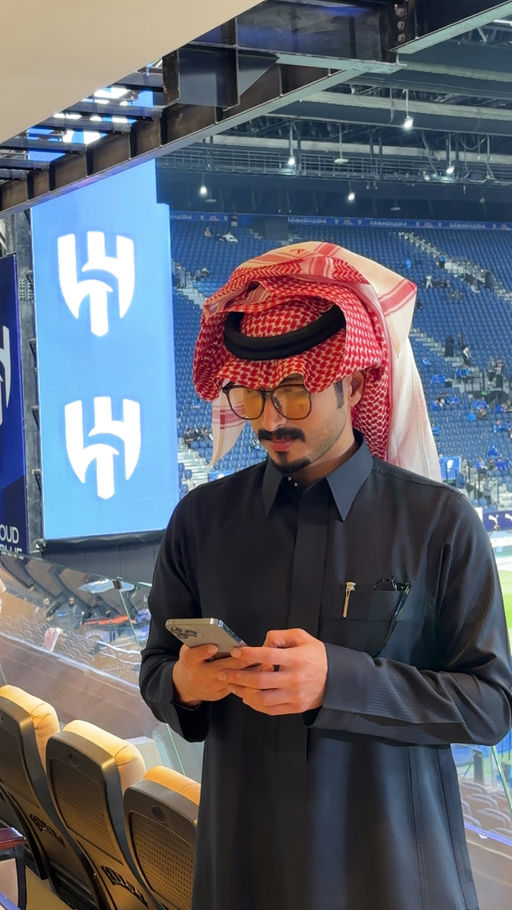 حسن gallery photo