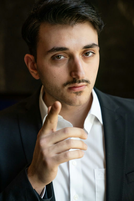 Aran Shiri gallery photo