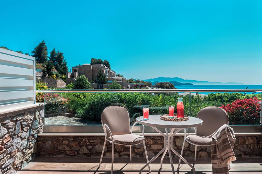 JSI_82993_Kassandra_Bay_Resort_&_Spa_0523_07.jpg