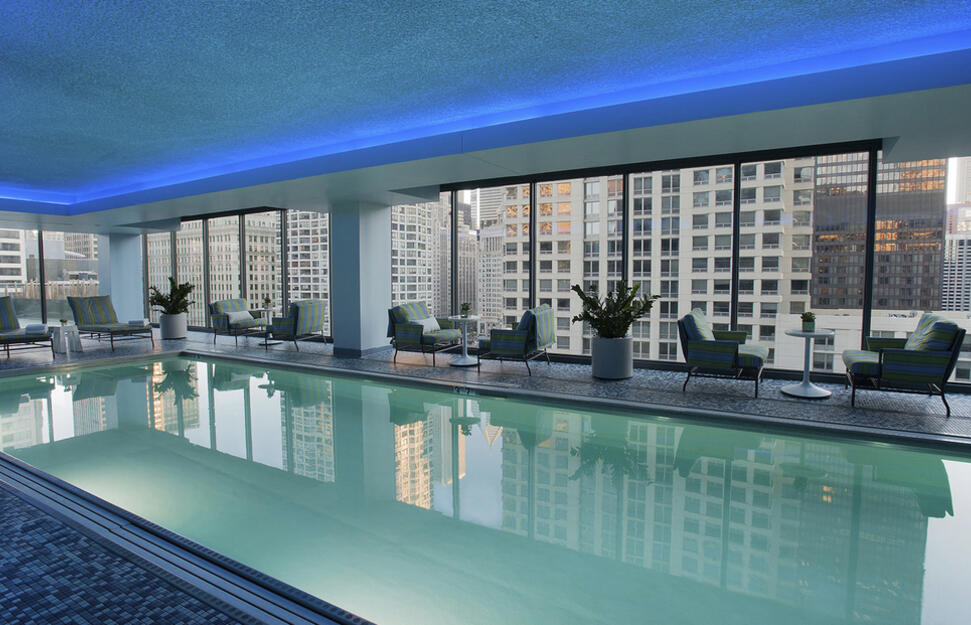 Royal-Sonesta-Chicago-River-North-2.jpg