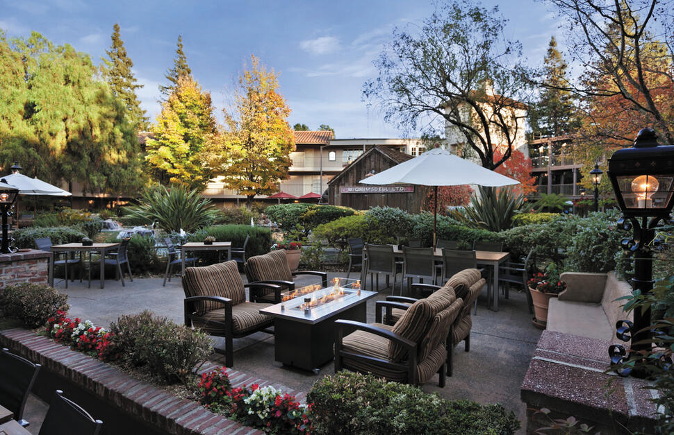 Embassy-Suites-Napa-Valley-2.jpg