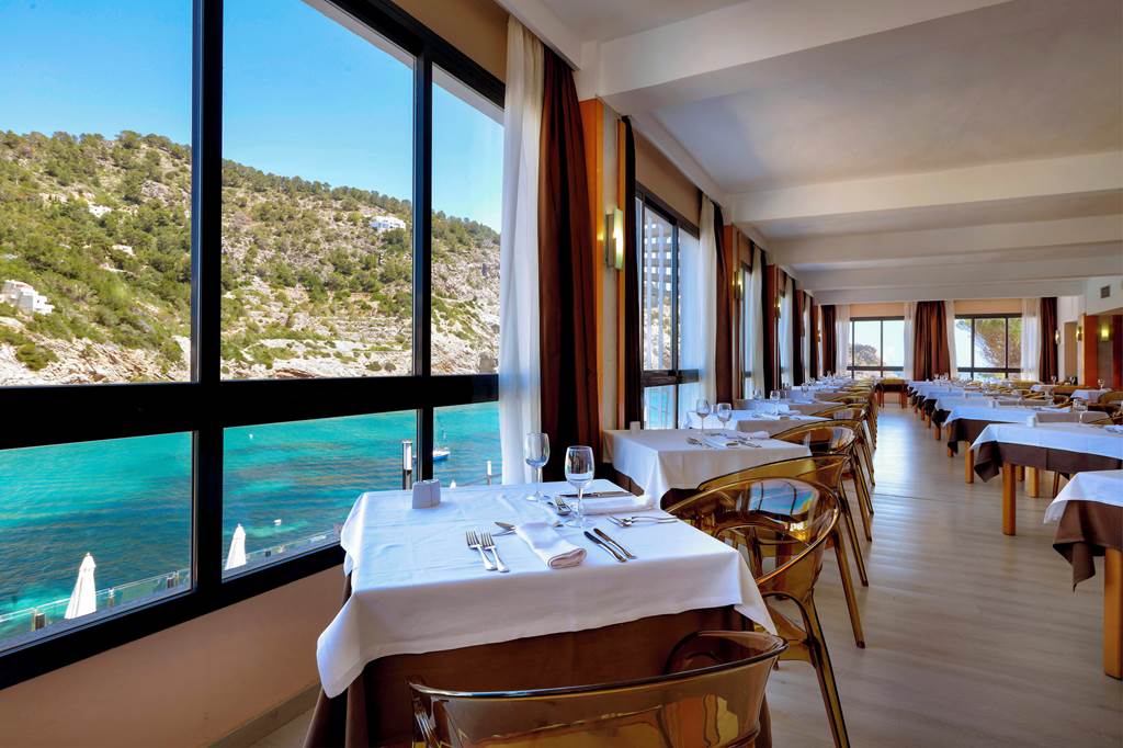 IBZ_74339_Palladium_Hotel_Cala_Llonga_1020_15.jpg