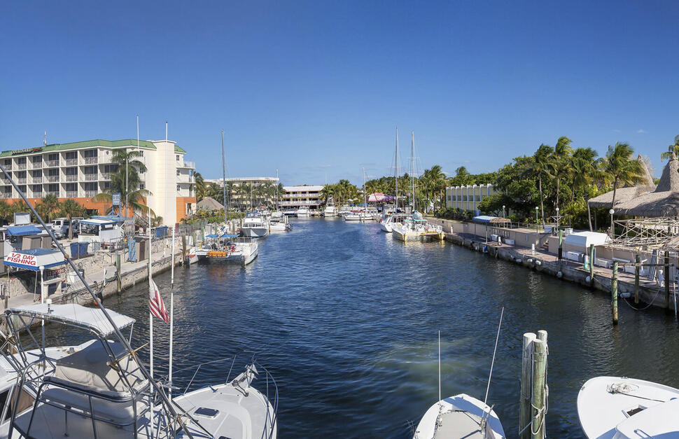 Courtyard-by-Marriott-Key-Largo-2.jpg