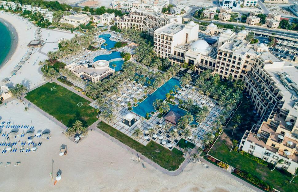 Hilton-Ras-Al-Khaimah-Beach-Resort-14.jpg