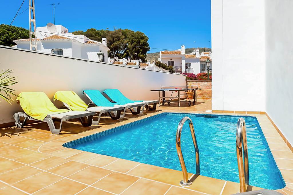 AGP_88530_Villa_Buganvilla_Nerja_1124_08.jpg
