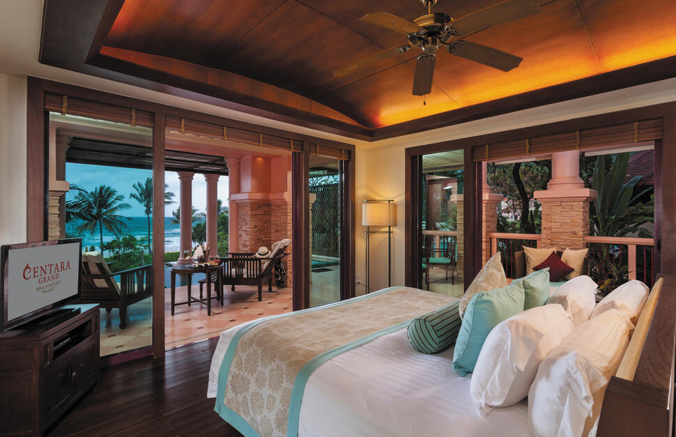 Centara-Grand-Beach-Phuket-6.jpg