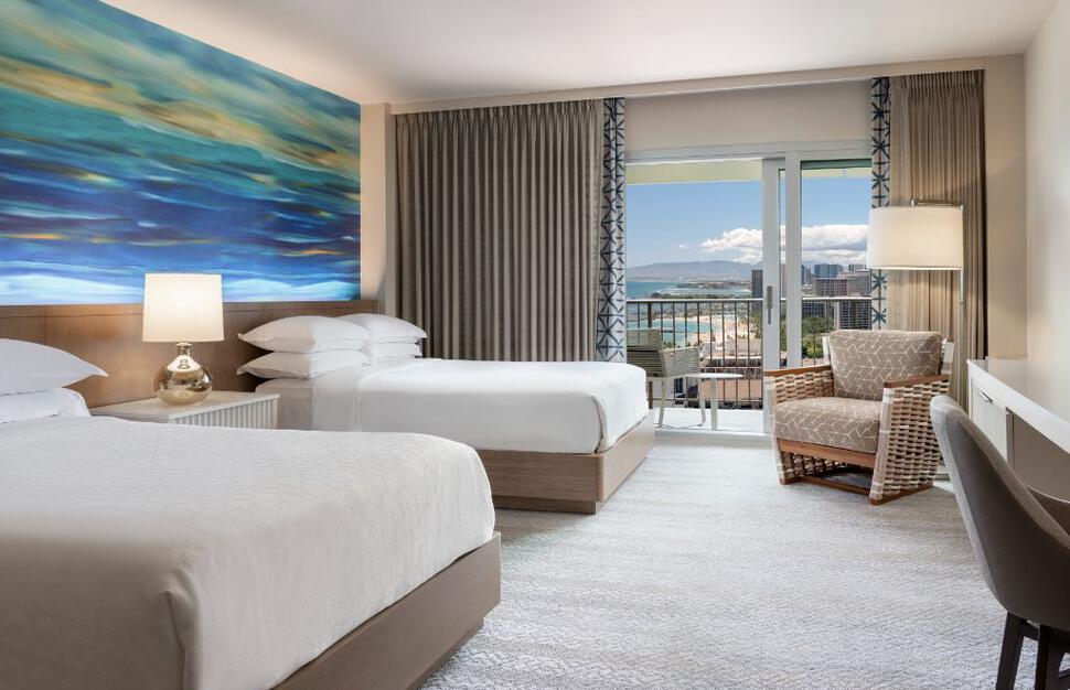 Sheraton-Waikiki-Beach-Resort-2.jpg