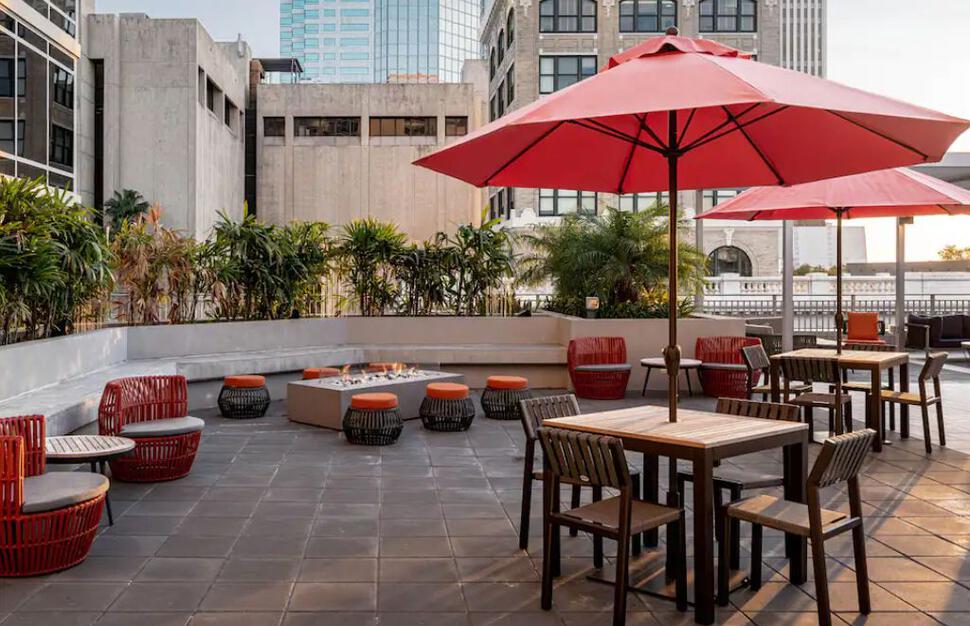 Hyatt-Place-Tampa-Downtown-1.jpg