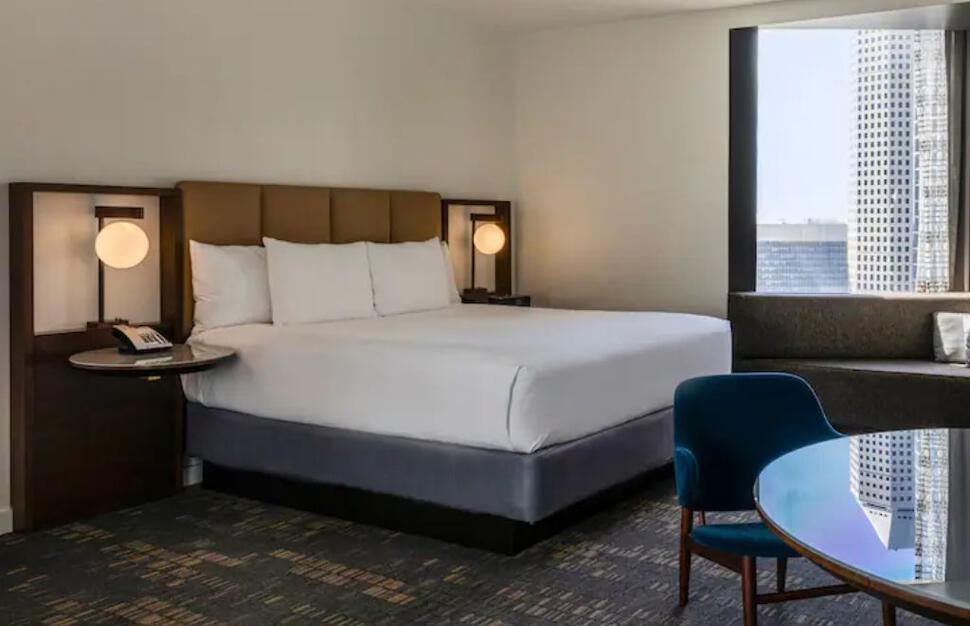 Hyatt-Regency-Houston-7.jpg