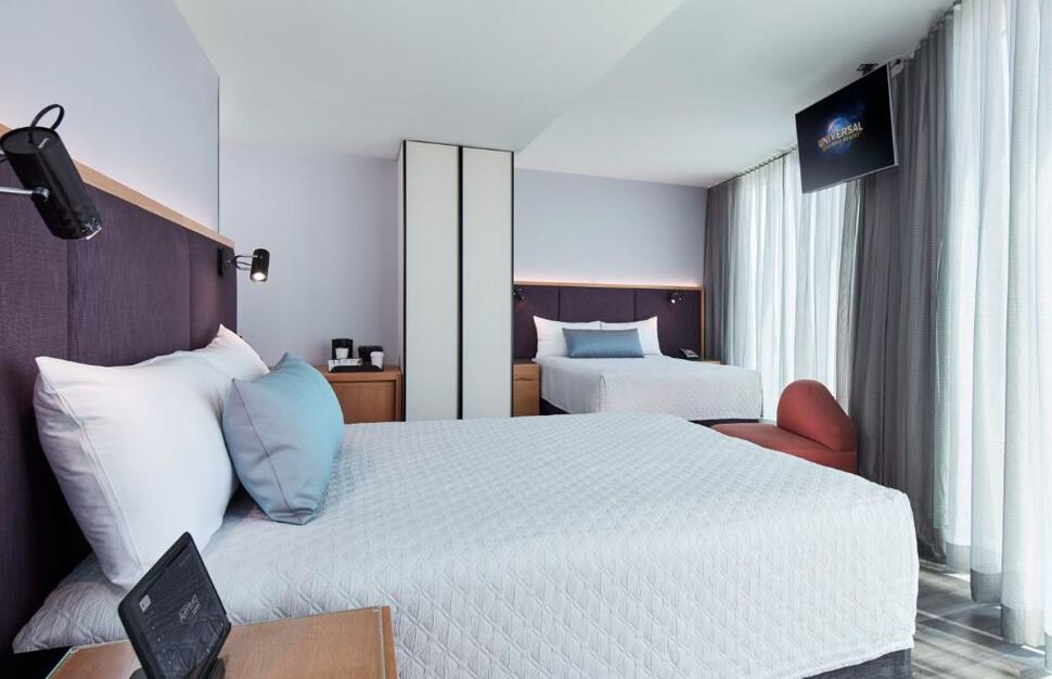 Universals-Aventura-Hotel-15.jpg