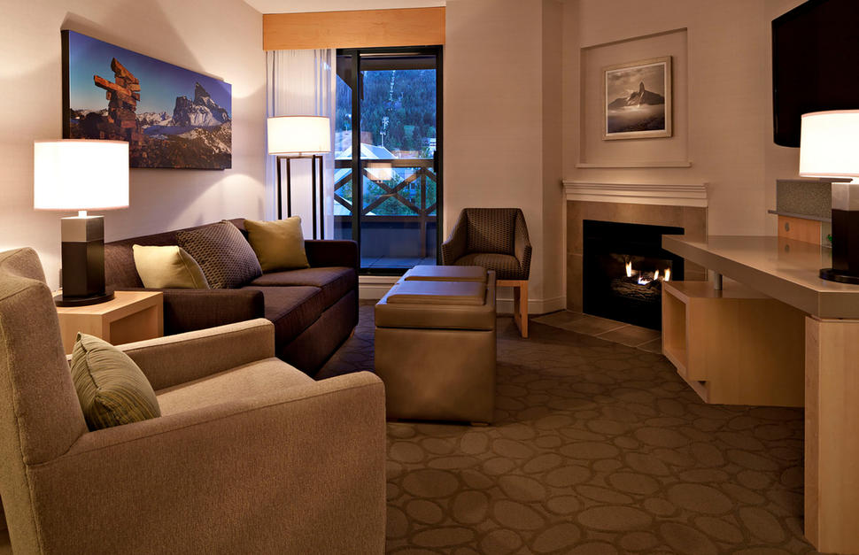 Delta-Whistler-Village-Suites-9.jpg