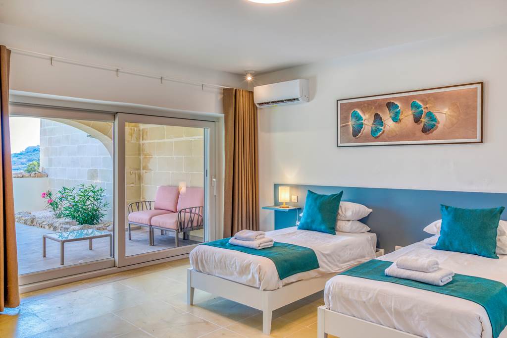 MLA_87754_Gozo_Villas-_Ta_Guza_4_Bedroom_Villa_1124_14.jpg