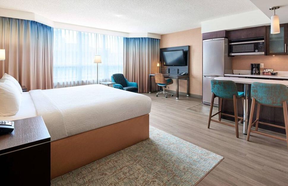 Residence-Inn-Vancouver-Downtown-By-Marriott-5.jpg