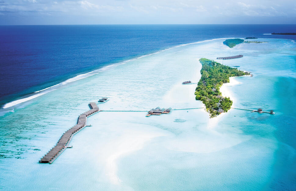 LUX-South-Ari-Atoll-3.jpg