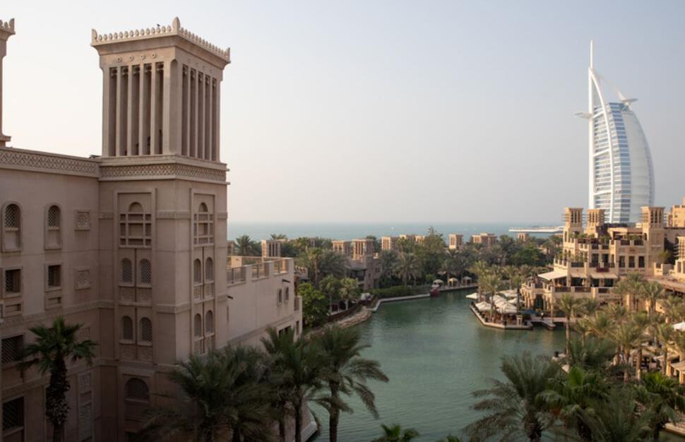 Jumeirah-Al-Qasr-9.jpg