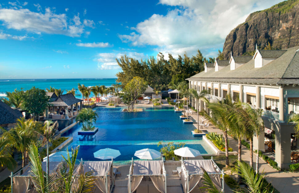 JW-Marriott-Mauritius-Resort-7.jpg