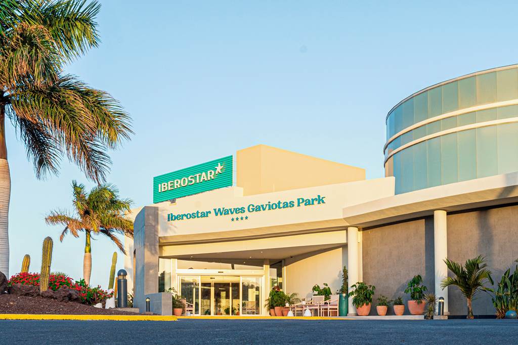 FUE_71304_Iberostar_Waves_Gaviotas_Park_1124_04.jpg
