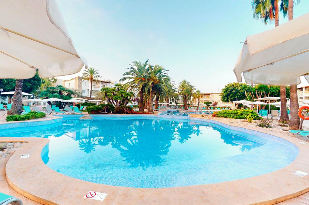 PMI_448_Alcudia_Garden_Aparthotel_0823_14.jpg