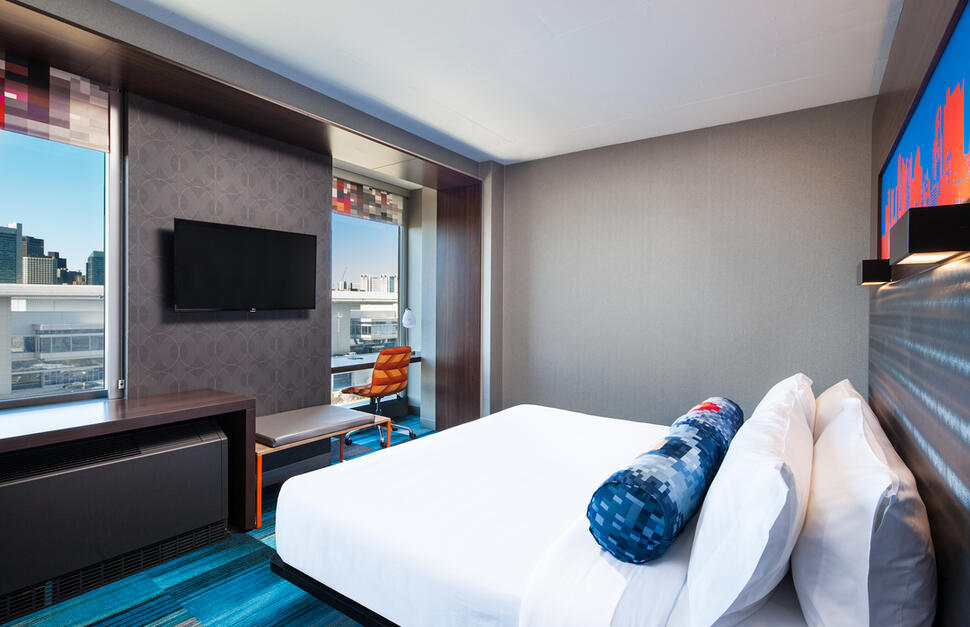 Aloft-Boston-Seaport-District-1.jpg