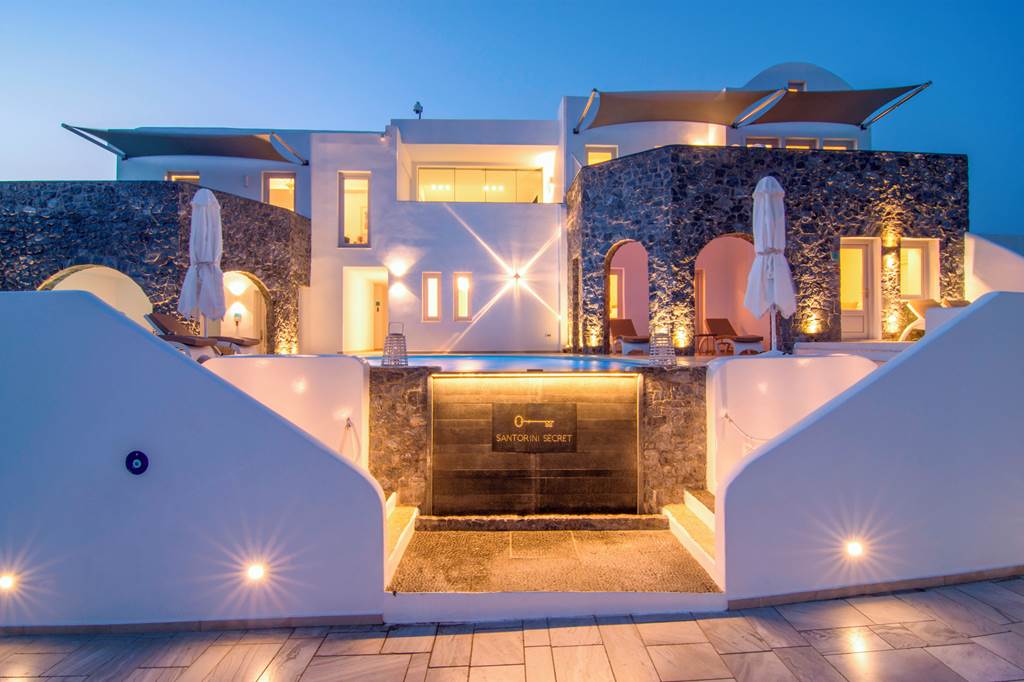 JTR_84576_Santorini_Secret_Premium_1122_01.jpg