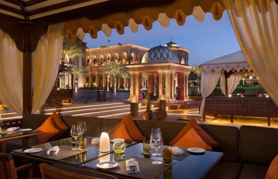 Emirates-Palace-Mandarin-Oriental-Abu-Dhabi-14.jpg