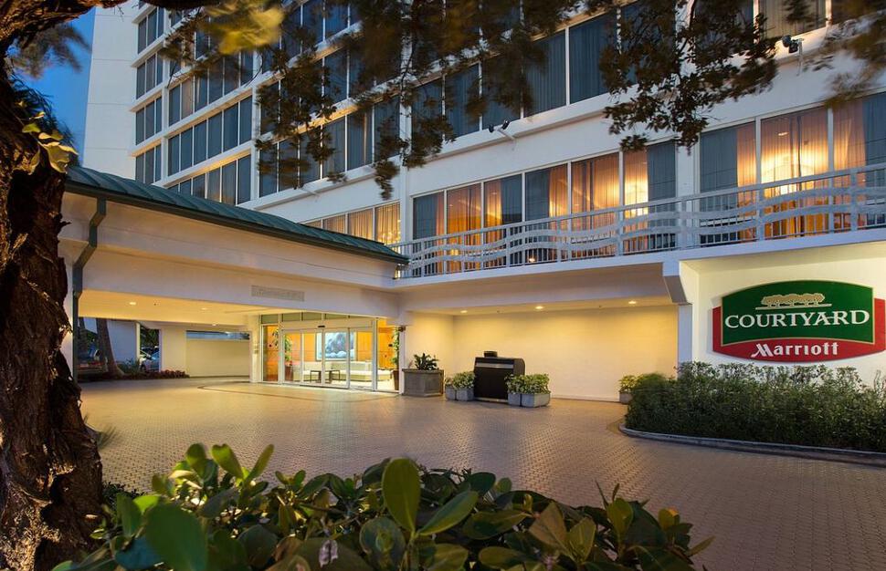 Courtyard-by-Marriott-FT.-Lauderdale-Beach-16.jpg